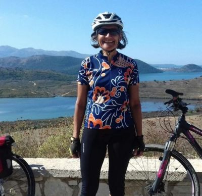 Minaxi Patel Cycling on the  tour with redspokes
